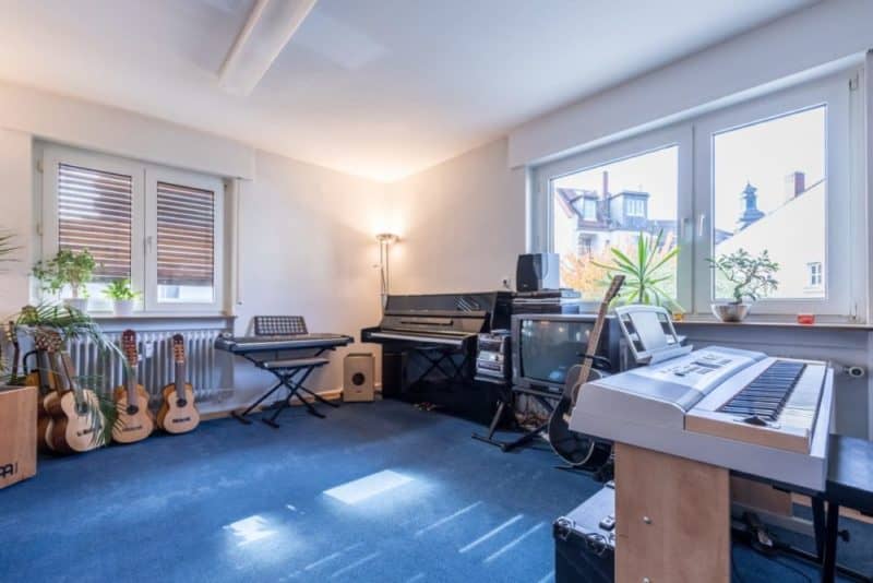UNTERRICHTSRÄUME 8 MUSIKLEHRER IN FRANKFURT AM MAIN - DAS MUSIKZENTRUM