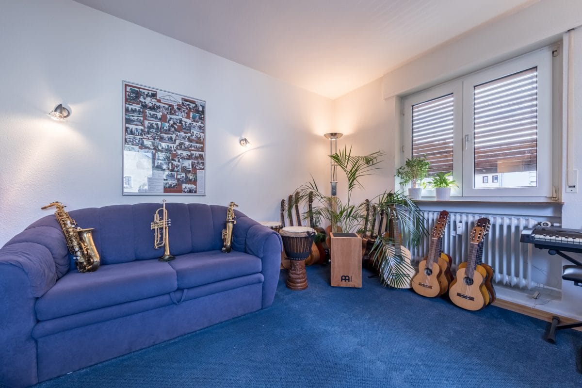 DEINE "NO.1" MUSIKSCHULE IN FRANKFURT BERGERSTR. 289 - <IMG SRC="HTTPS://DAS-MUSIKZENTRUM.DE/WP-CONTENT/UPLOADS/2024/11/PHONE18X18.PNG" ALT="♫ DAS MUSIKZENTRUM"> 069-45 69 59 8 DAS MUSIKZENTRUM 11 1 ♫ DAS MUSIKZENTRUM